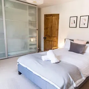 Spacious 3 Bedroom House , York United Kingdom